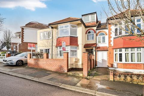 4 bedroom semi-detached house for sale, Woodfield Way, London, N11