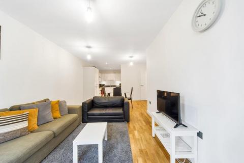 2 bedroom apartment to rent, 4 Poppyfield House, Greenwich, SE10 8GD