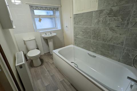 1 bedroom flat to rent, Ashgrove, Pontyberem, Llanelli