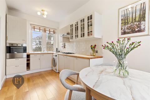 2 bedroom flat for sale, Wimbledon Park Road, London
