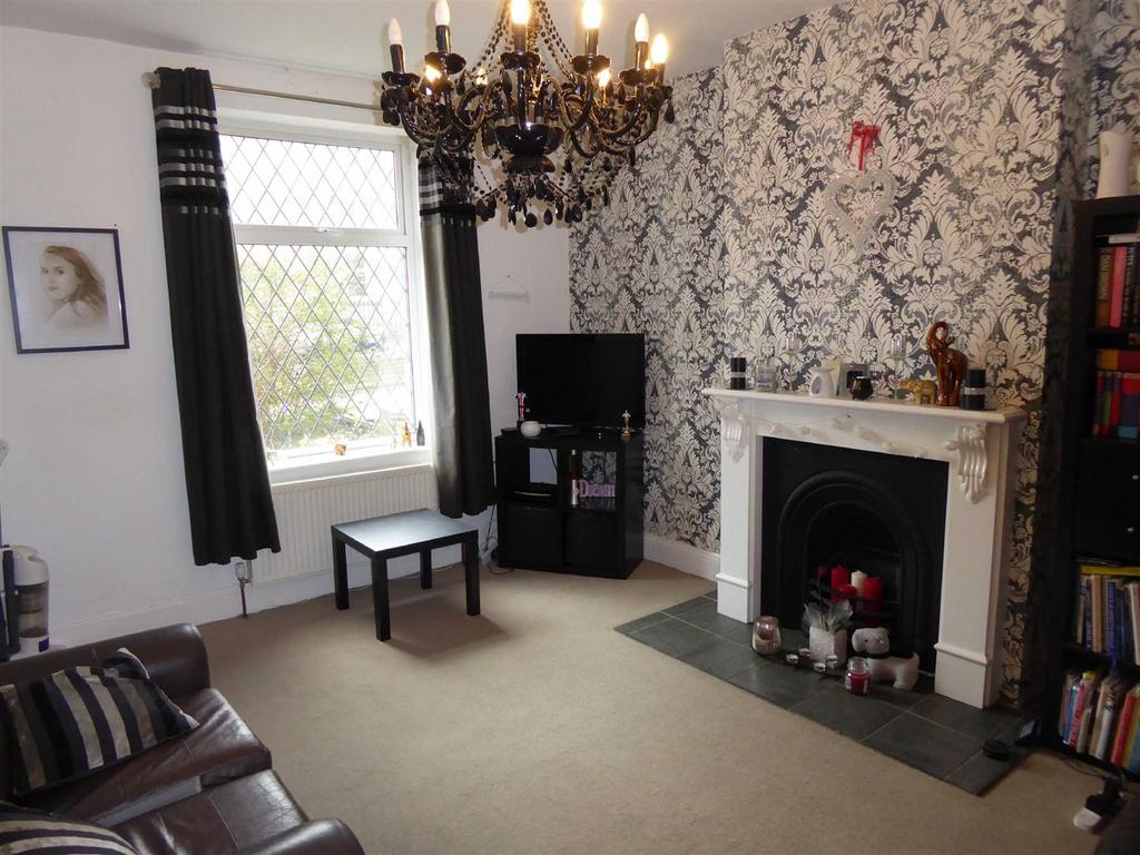 Living Room: