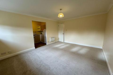 1 bedroom flat for sale, Chapelfields, Haywards Heath RH17
