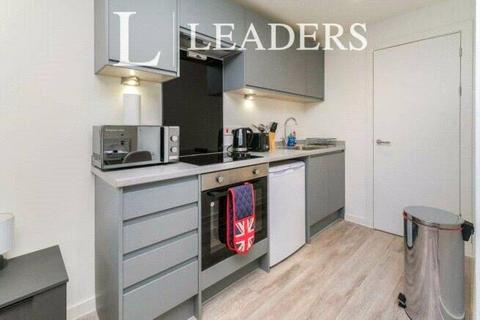 undefined, Bevington Bush, L3