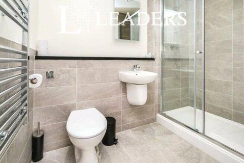 undefined, Bevington Bush, L3