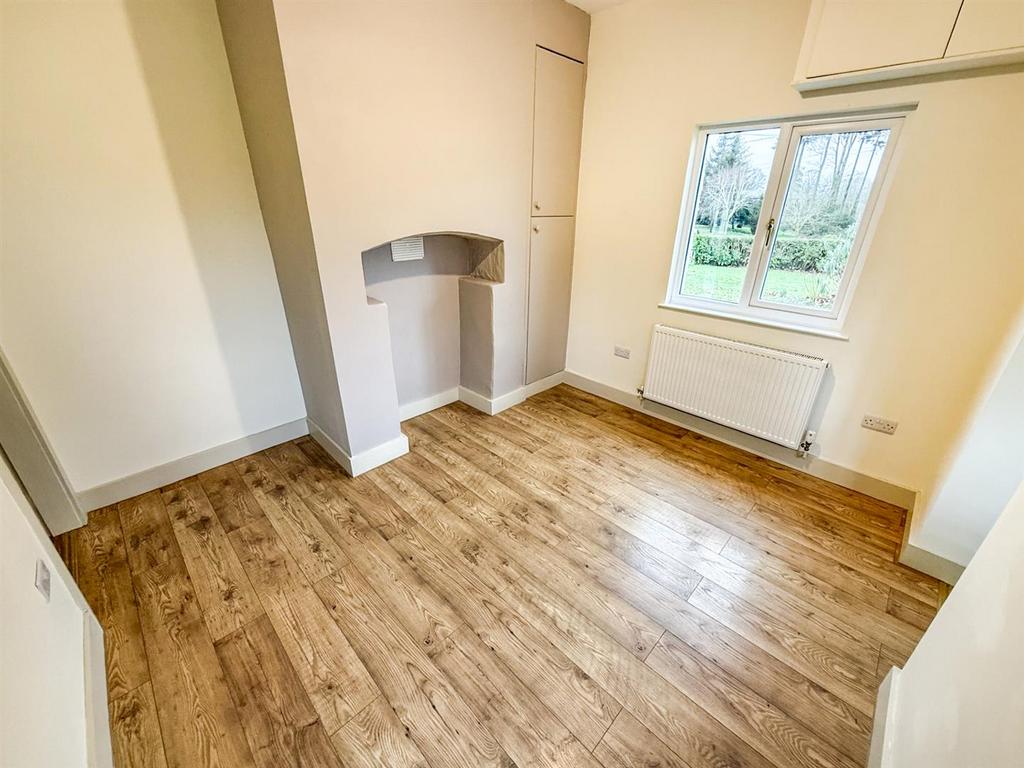 Dining/ Family Room