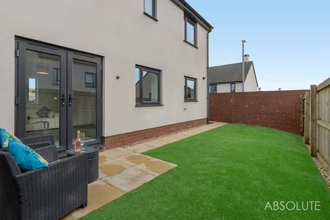 2 bedroom semi-detached house for sale, Peters Court, Paignton, TQ4