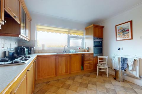 undefined, Farmcroft, Gravesend