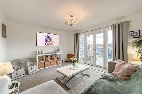 2 bedroom end of terrace house for sale, Elmwood Grove, Hemel Hempstead, Hertfordshire, HP3
