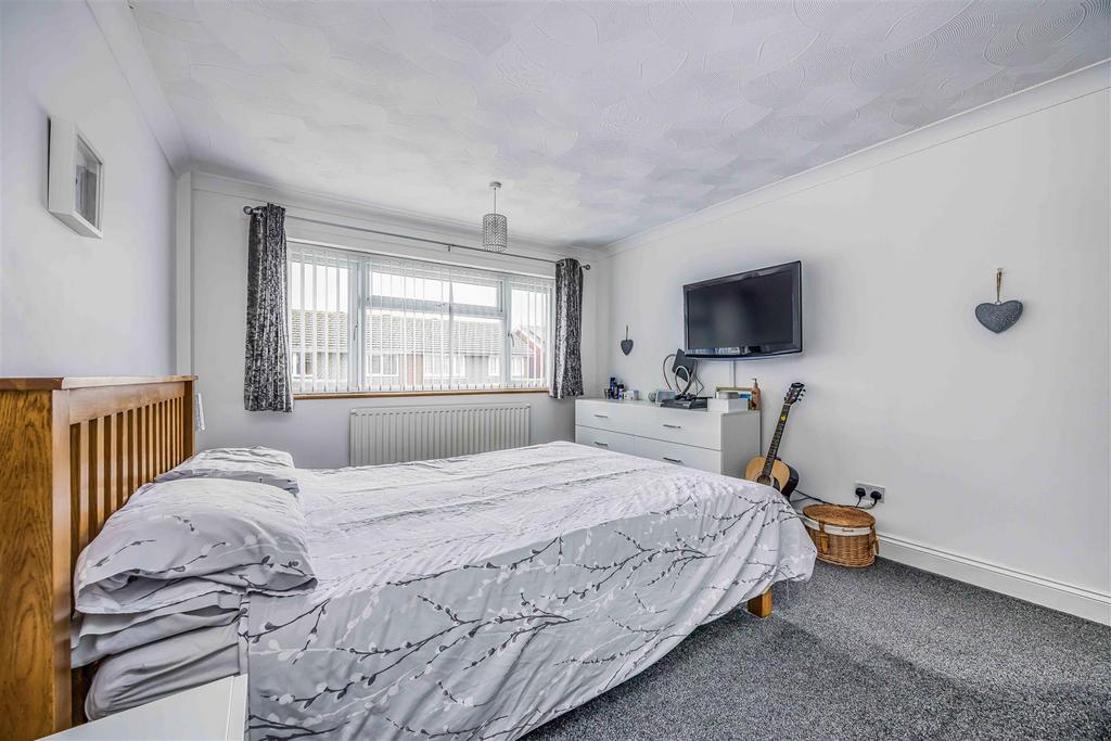 11 Whimbrel Close, Southsea-Small-Portico Marketing
