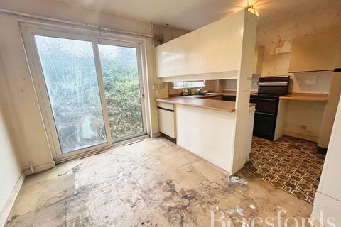 undefined, Copperfields Way, Romford, RM3
