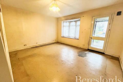 undefined, Copperfields Way, Romford, RM3
