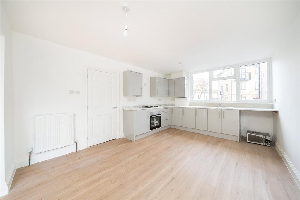 Kitchen/Living Area