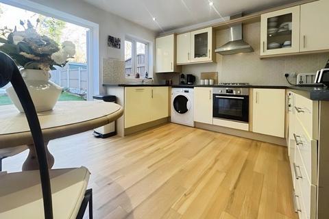 2 bedroom terraced house for sale, Alveston Drive, Cheshire SK9