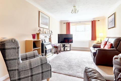 4 bedroom detached house for sale, Bracken Close, Norwich NR10