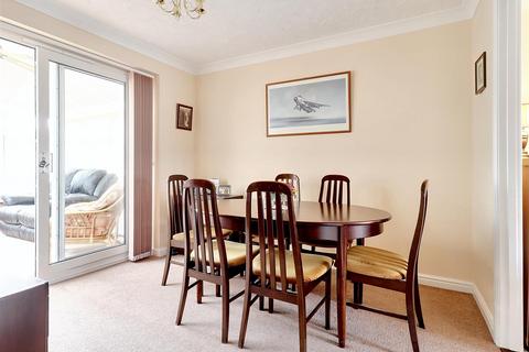 4 bedroom detached house for sale, Bracken Close, Norwich NR10