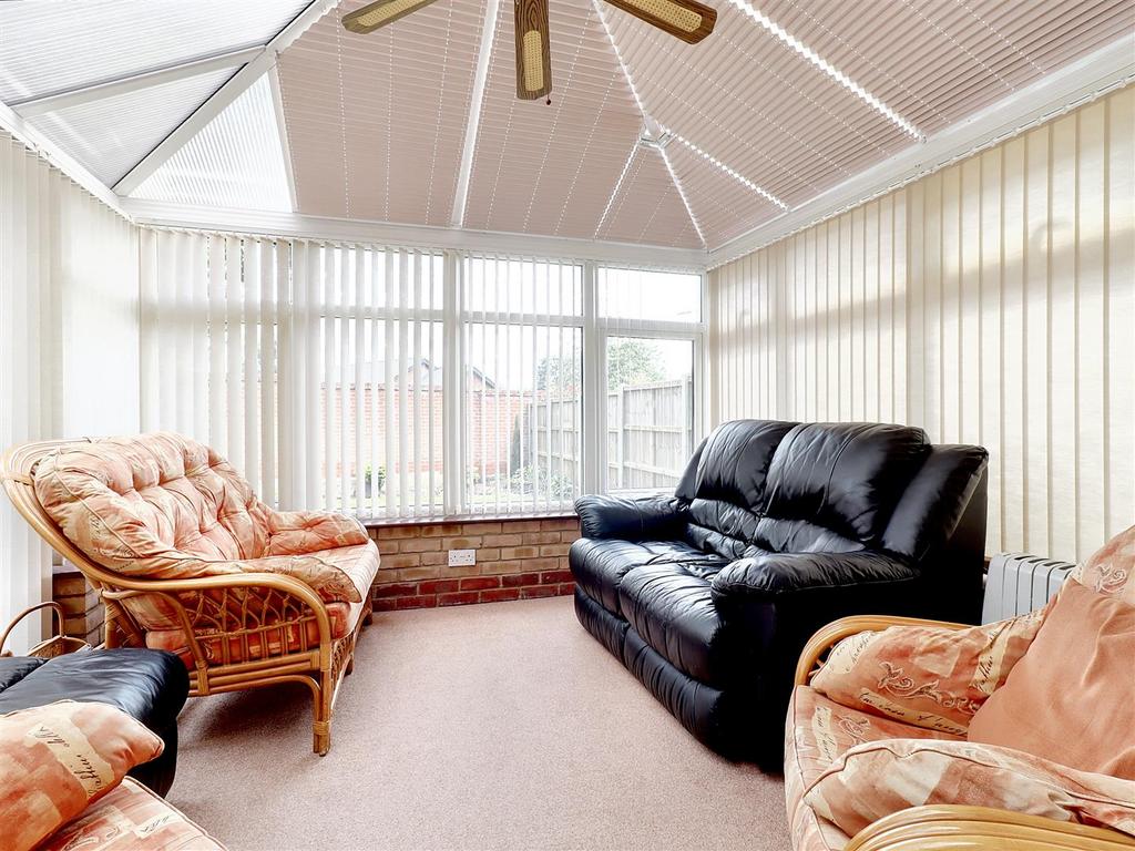 Garden room