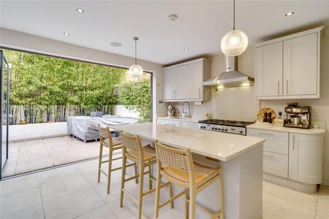 4 bedroom terraced house for sale, Marney Road, SW11