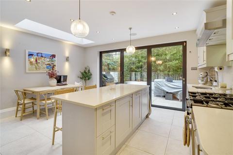 4 bedroom terraced house for sale, Marney Road, SW11