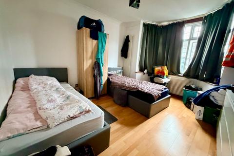 undefined, Leybourne Road, London, NW9 9QE