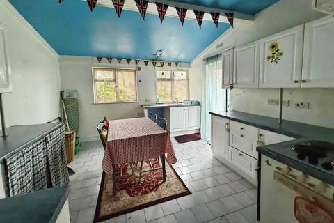 undefined, 28 Carter Road, Lower Stoke, Coventry, West Midlands CV3 1BX