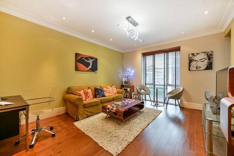1 bedroom flat for sale, Melliss Avenue, Kew, Richmond, TW9