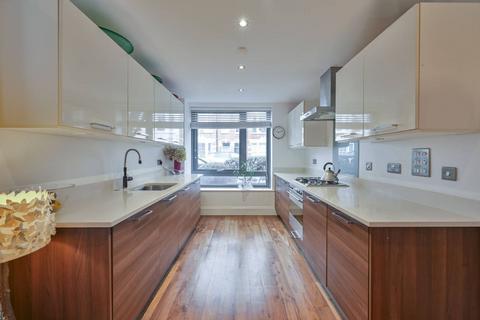 1 bedroom flat for sale, Elbe Street, SW6, Fulham, London, SW6