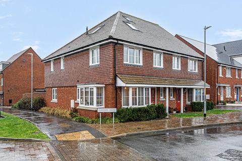 undefined, Harrier Drive, Finberry, Ashford Kent TN25 7GR