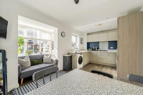 undefined, Harrier Drive, Finberry, Ashford Kent TN25 7GR