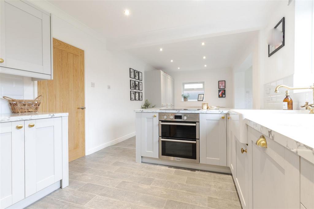 Kitchen diner