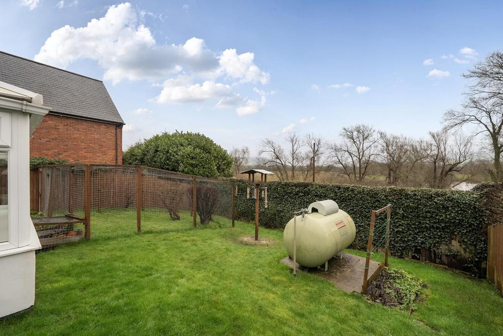 Garden 1.jpg