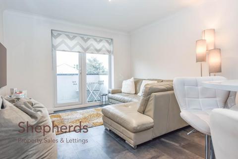 3 bedroom flat for sale, Cock Lane, Hoddesdon EN11