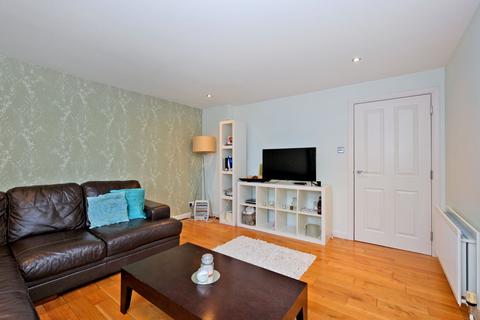 2 bedroom flat for sale, South College Street, The City Centre, Aberdeen, AB11