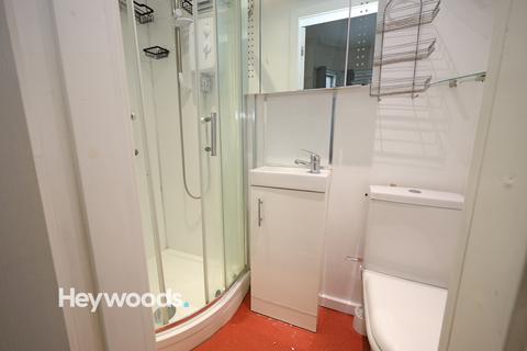 1 bedroom house of multiple occupation to rent, Victoria Street, Stoke-on-Trent, Staffordshire