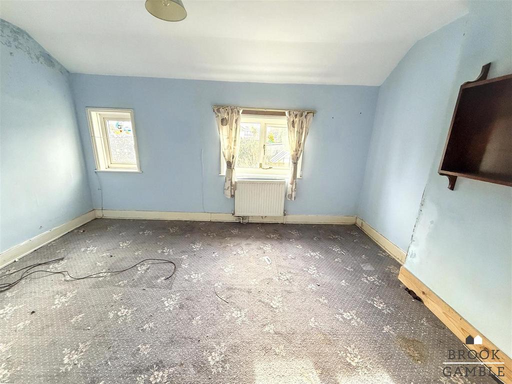 01323 438506