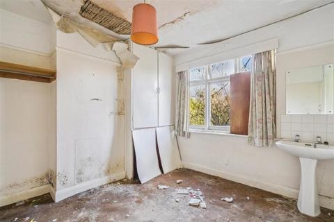 undefined, 75 Knighton Way Lane, Uxbridge, Middlesex, UB9 4EH