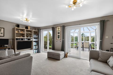 3 bedroom detached house for sale, Windmill Hill Drive, Bletchley, Milton Keynes, MK3