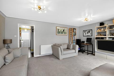 3 bedroom detached house for sale, Windmill Hill Drive, Bletchley, Milton Keynes, MK3