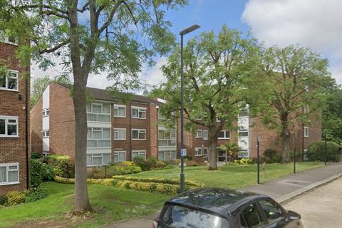 2 bedroom flat to rent, Aran Drive, Stanmore HA7
