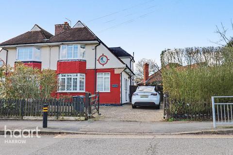 4 bedroom semi-detached house for sale, Herlwyn Avenue, RUISLIP