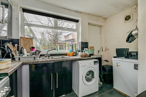 3 bedroom semi-detached house for sale, Surbiton Road, Manchester M40