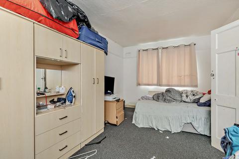 3 bedroom semi-detached house for sale, Surbiton Road, Manchester M40