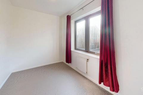 3 bedroom house to rent, Benning Drive,, Dagenham, RM8