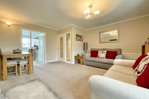 2 bedroom apartment for sale, Lulworth Road, Southport PR8