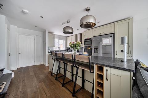 undefined, Willow Bank,  Woking,  Surrey,  GU22