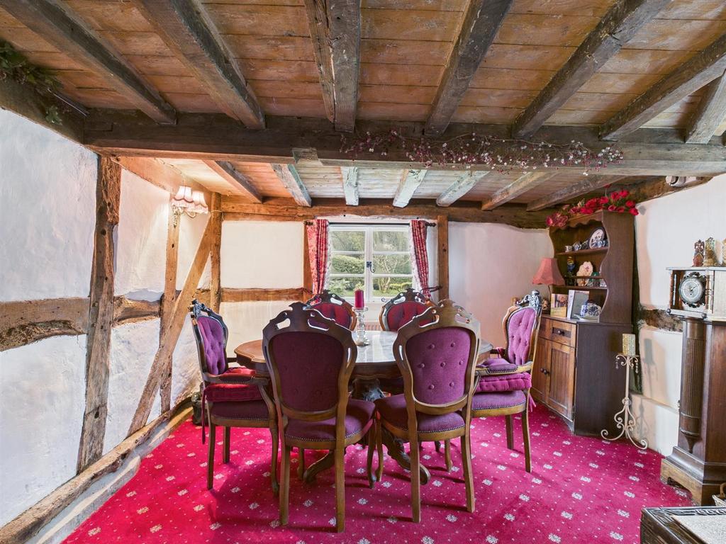 Breakfast Room