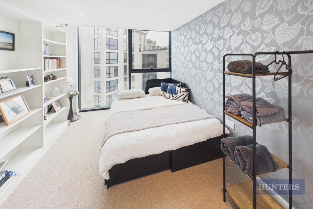 Bedroom 1 39.jpg