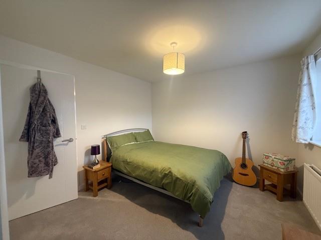 Bedroom 1-2.jpg