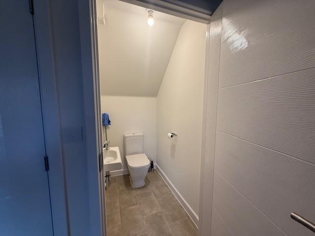 WC 2.jpg