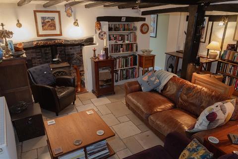 3 bedroom semi-detached house for sale, Dene Street, Dorking