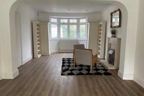 undefined, Barkham Road, Wokingham, RG41